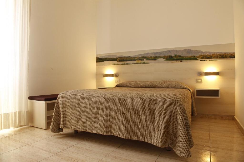 קסטלו דה אמפוריאס Hotel Canet חדר תמונה