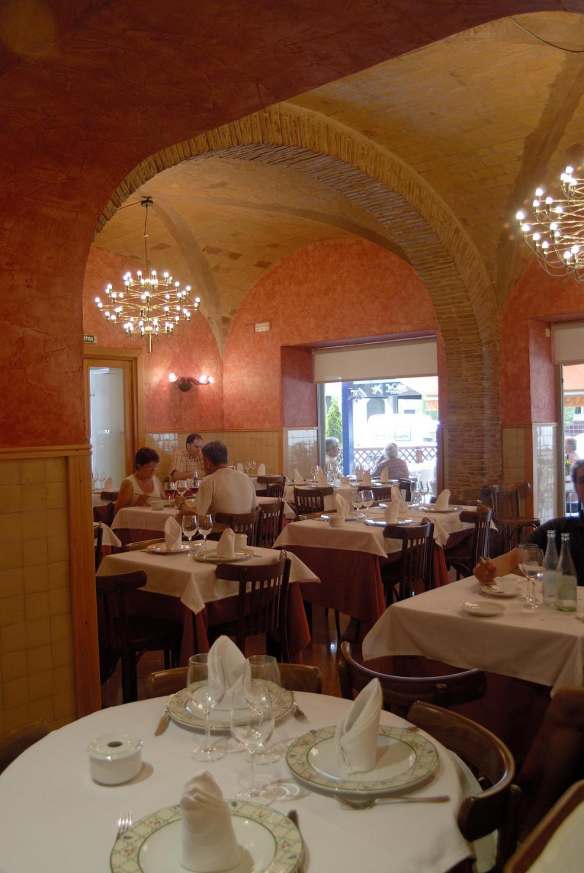 קסטלו דה אמפוריאס Hotel Canet מראה חיצוני תמונה